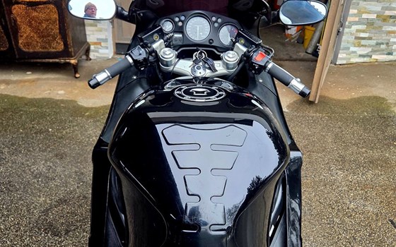 Gebrauchtmotorrad Honda CBR 1100 XX Super Blackbird - Bild 2