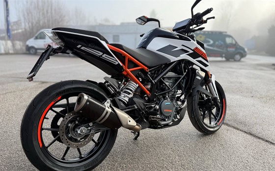 Gebrauchtmotorrad KTM 125 Duke - Bild 4