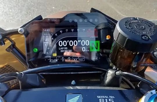 Gebrauchtmotorrad Honda CB 1000 R - Bild 11