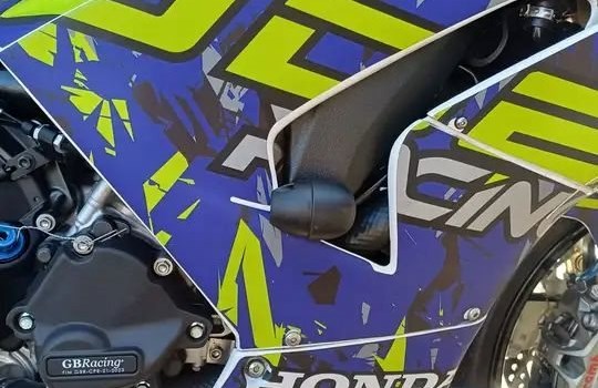 Gebrauchtmotorrad Honda CB 1000 R - Bild 6