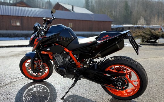 Gebrauchtmotorrad KTM 890 Duke R - Bild 2