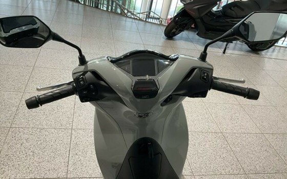 Neufahrzeug Honda SH125i - Bild 5