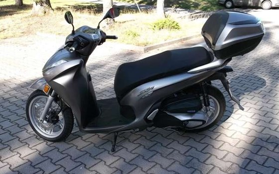 Gebrauchtmotorrad Honda SH350i - Bild 3
