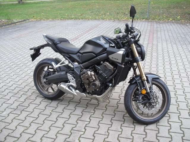 Honda CB650R E-Clutch