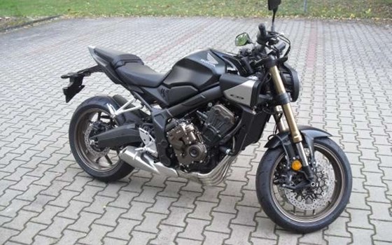 Neufahrzeug Honda CB650R E-Clutch - Bild 1