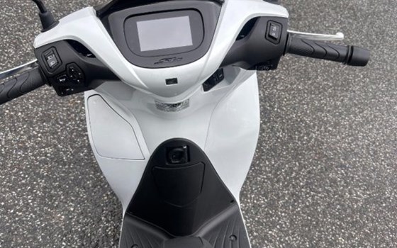 Neufahrzeug Honda SH150i - Bild 6