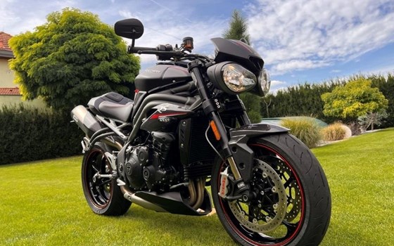 Gebrauchtmotorrad Triumph Speed Triple RS - Bild 9