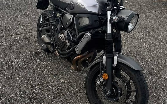 Motorrad Occasion Yamaha XSR700 - Bild 2