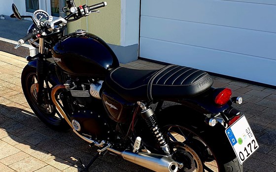 Gebrauchtmotorrad Triumph Street Twin - Bild 3