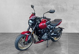 Neumotorrad Triumph Trident 800