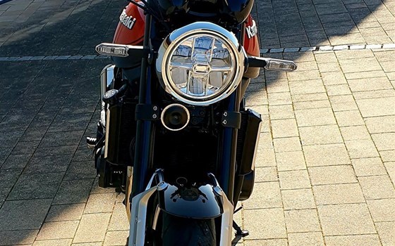Gebrauchtmotorrad Kawasaki Z900 RS - Bild 10