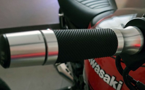 Gebrauchtmotorrad Kawasaki Z900 RS - Bild 11