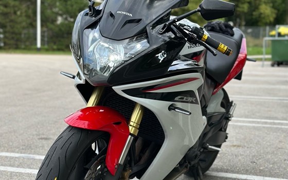 Gebrauchtmotorrad Honda CBR 600 F - Bild 7