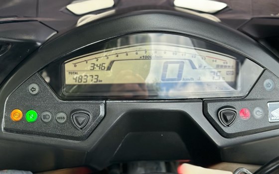 Gebrauchtmotorrad Honda CBR 600 F - Bild 8