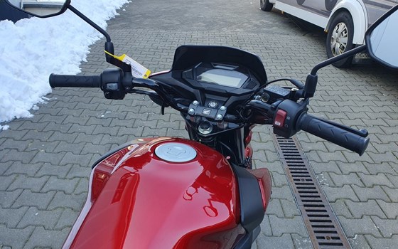 Gebrauchtmotorrad Honda CB125F - Bild 6