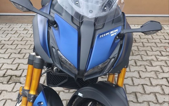 Gebrauchtmotorrad Yamaha Niken GT - Bild 1