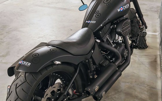 Gebrauchtmotorrad Harley-Davidson Softail Night Train FXSTB - Bild 1