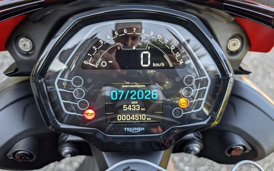 Gebrauchtmotorrad Triumph Street Triple 765 R - Bild 28