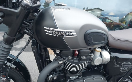 Gebrauchtmotorrad Triumph Bonneville T120 Black - Bild 14
