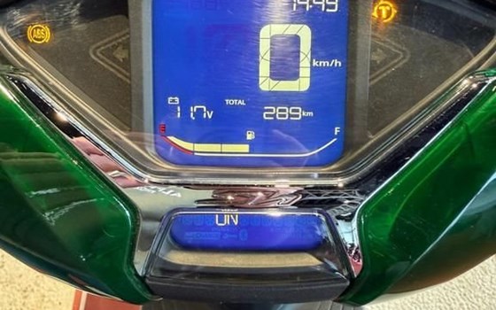 Gebrauchtmotorrad Honda SH125 - Bild 3