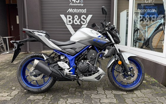 Gebrauchtmotorrad Yamaha MT-03 - Bild 1