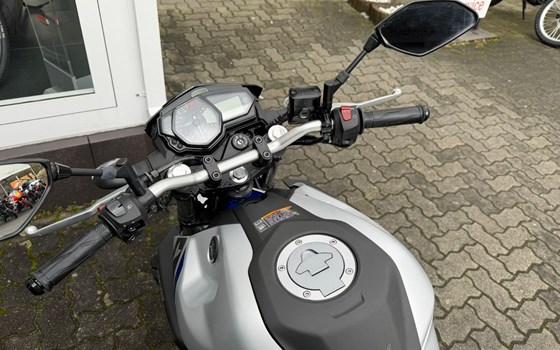 Gebrauchtmotorrad Yamaha MT-03 - Bild 8