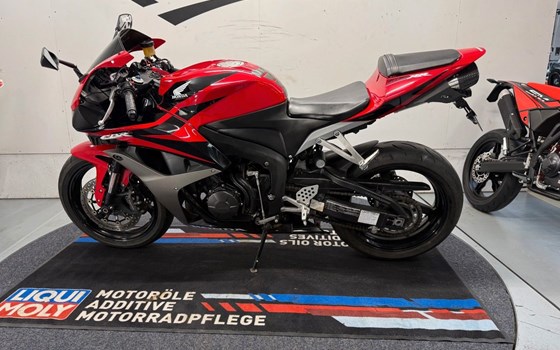 Gebrauchtmotorrad Honda CBR600RR - Bild 2