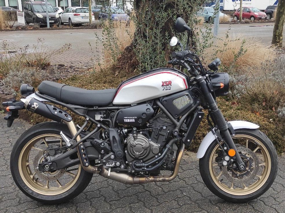 Yamaha XSR700 XTribute