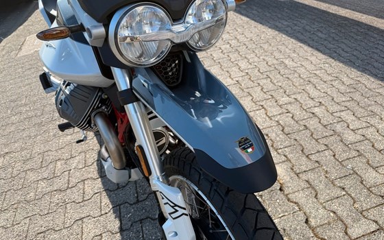 Gebrauchtmotorrad Moto Guzzi V85 TT - Bild 12
