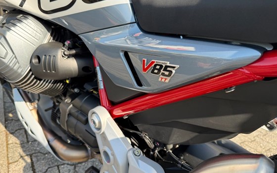 Gebrauchtmotorrad Moto Guzzi V85 TT - Bild 15