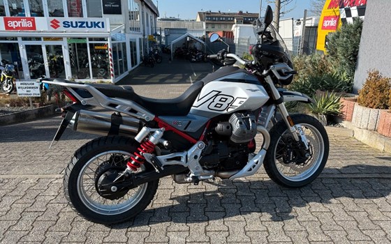 Gebrauchtmotorrad Moto Guzzi V85 TT - Bild 4