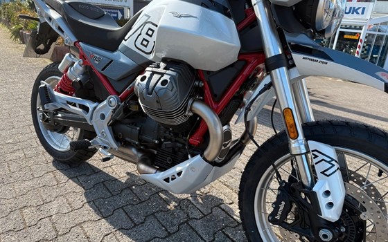 Gebrauchtmotorrad Moto Guzzi V85 TT - Bild 9