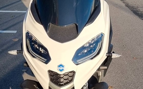 Neufahrzeug Piaggio MP3 310 Sport - Bild 2