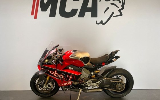 Gebrauchtmotorrad Ducati Panigale V4 R - Bild 1