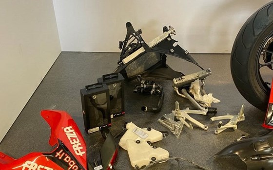 Gebrauchtmotorrad Ducati Panigale V4 R - Bild 10