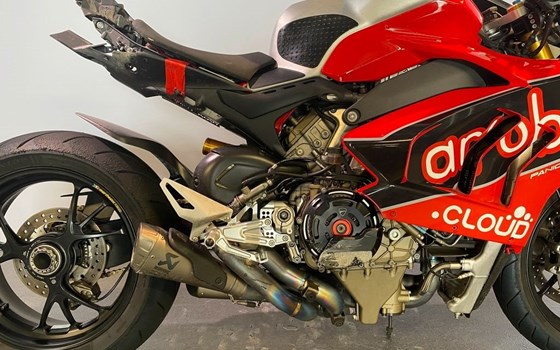 Gebrauchtmotorrad Ducati Panigale V4 R - Bild 17
