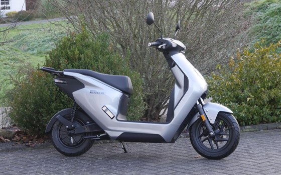 Gebrauchtmotorrad Honda EM1 e - Bild 3