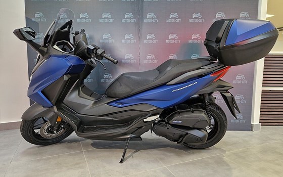 Gebrauchtmotorrad Honda Forza 125 - Bild 3