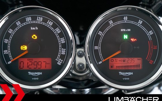 Gebrauchtmotorrad Triumph Rocket X - Bild 12