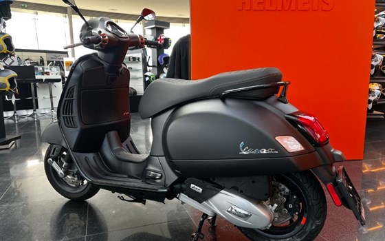 Gebrauchtmotorrad Vespa GTS 125 Super Sport - Bild 3