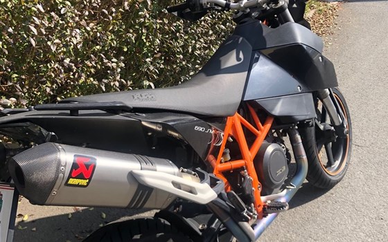 Gebrauchtmotorrad KTM 690 Supermoto - Bild 3