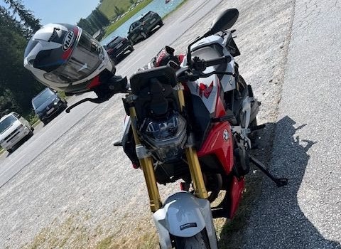 Gebrauchtmotorrad BMW F 900 R - Bild 4