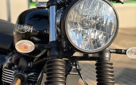 Gebrauchtmotorrad Triumph Speed Twin 900 - Bild 7