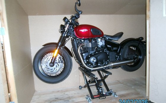 Gebrauchtmotorrad Triumph Bonneville Bobber Black - Bild 4