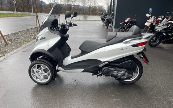 Gebrauchtmotorrad Piaggio MP3 500ie LT Business - Bild 1