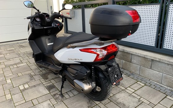 Gebrauchtmotorrad Kymco Downtown 300i - Bild 2