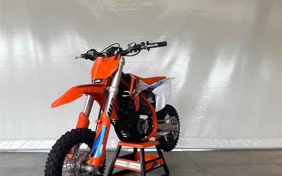 Neufahrzeug KTM SX-E 3 - Bild 7