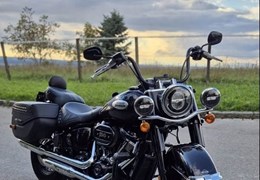 Occasion Harley-Davidson Softail Heritage Classic 114 FLHCS