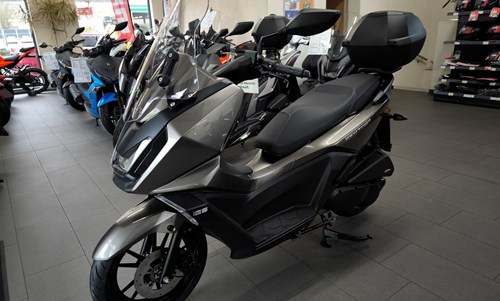 Kymco Sky Town 125i ABS
