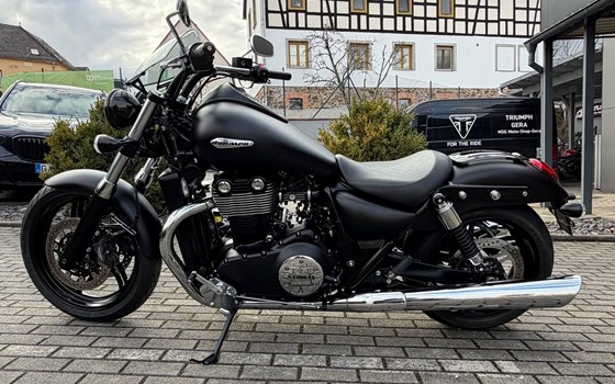 Gebrauchtmotorrad Triumph Thunderbird Storm - Bild 3